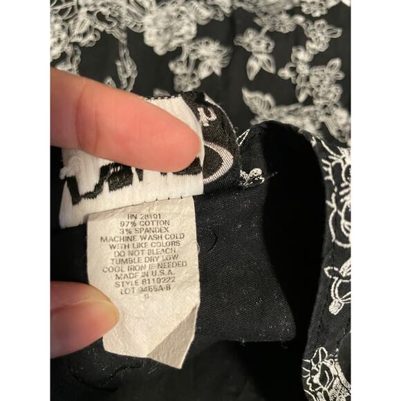 Rave Skirt Womens Small Black White Floral Flare USA Y2K 2000s Whimsigoth FLAW - Picture 5 of 8